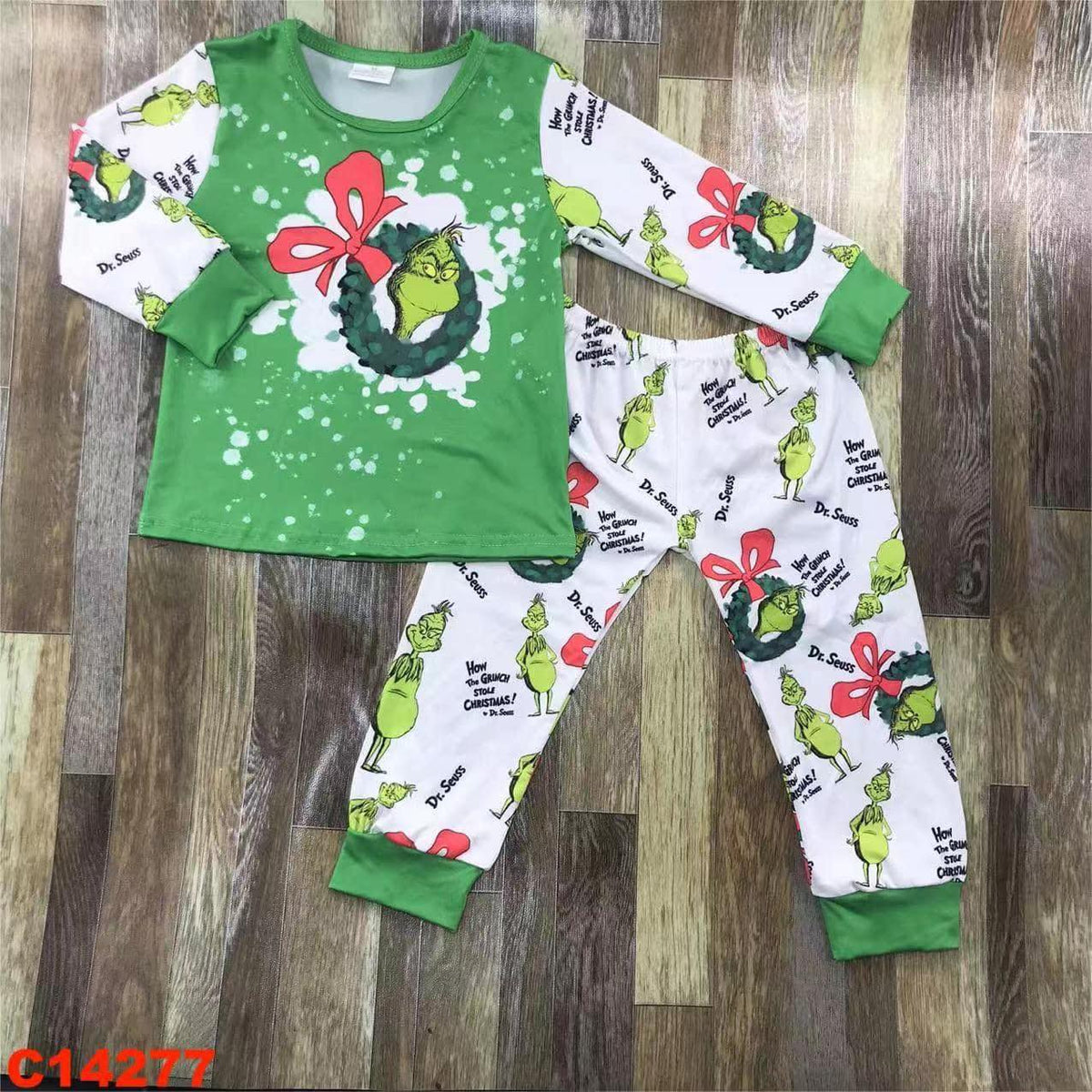 The grinch baby online pajamas